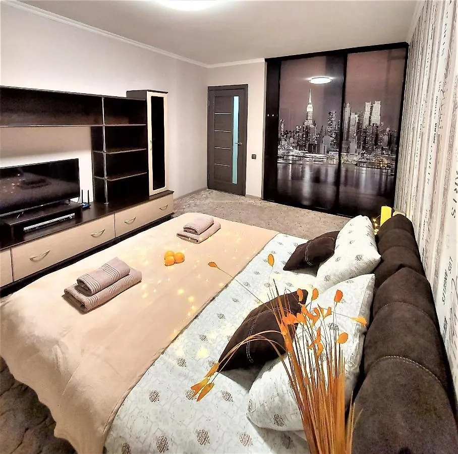 Атмосферна 1-К Квартира М Лівобережна Kiev Apartamento